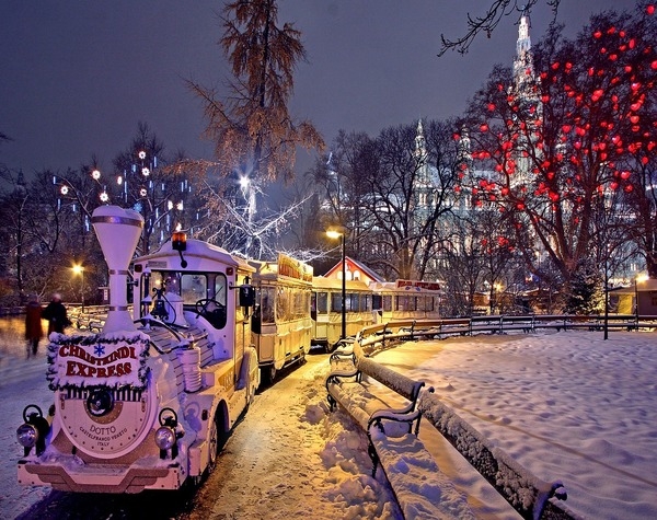 Magical Christmas Markets of Austria & Germany